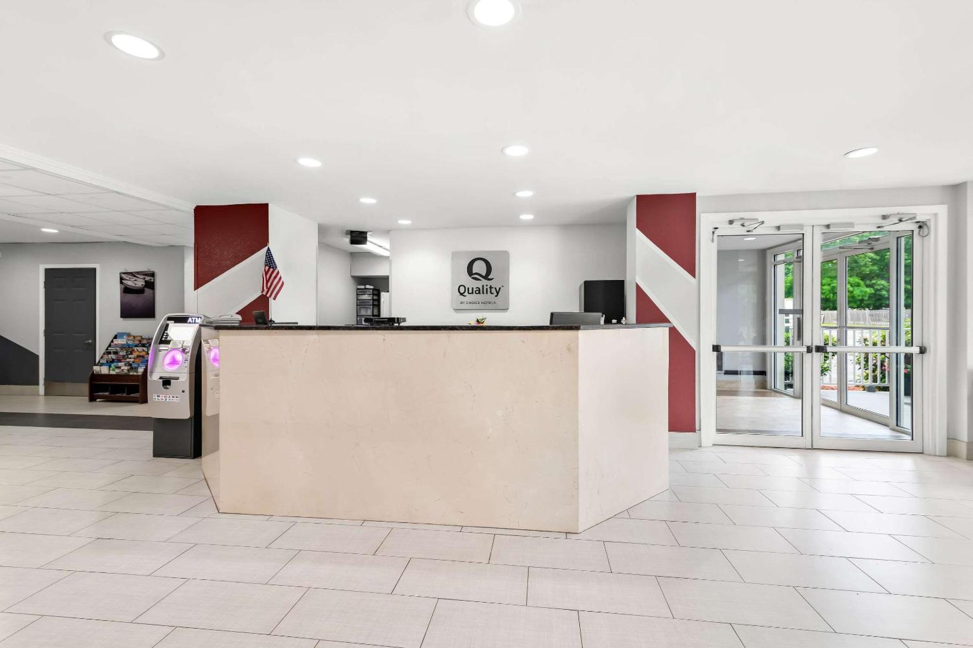 Quality Inn Merrimack - Nashua Exterior foto